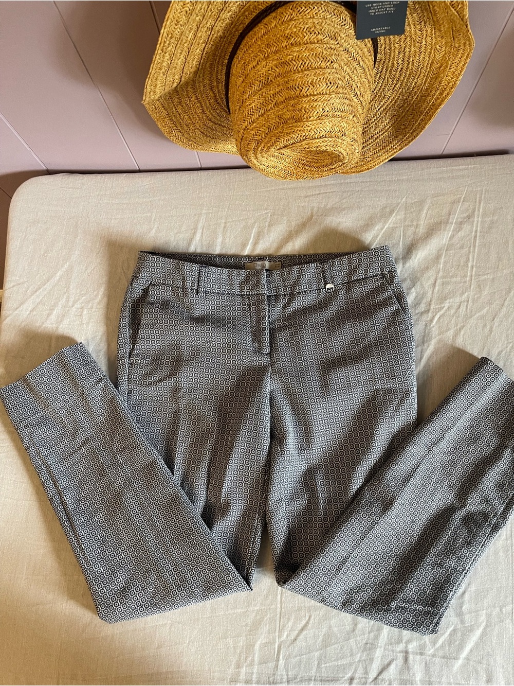 Dalia Cream and Navy Patterned Fabric capris
